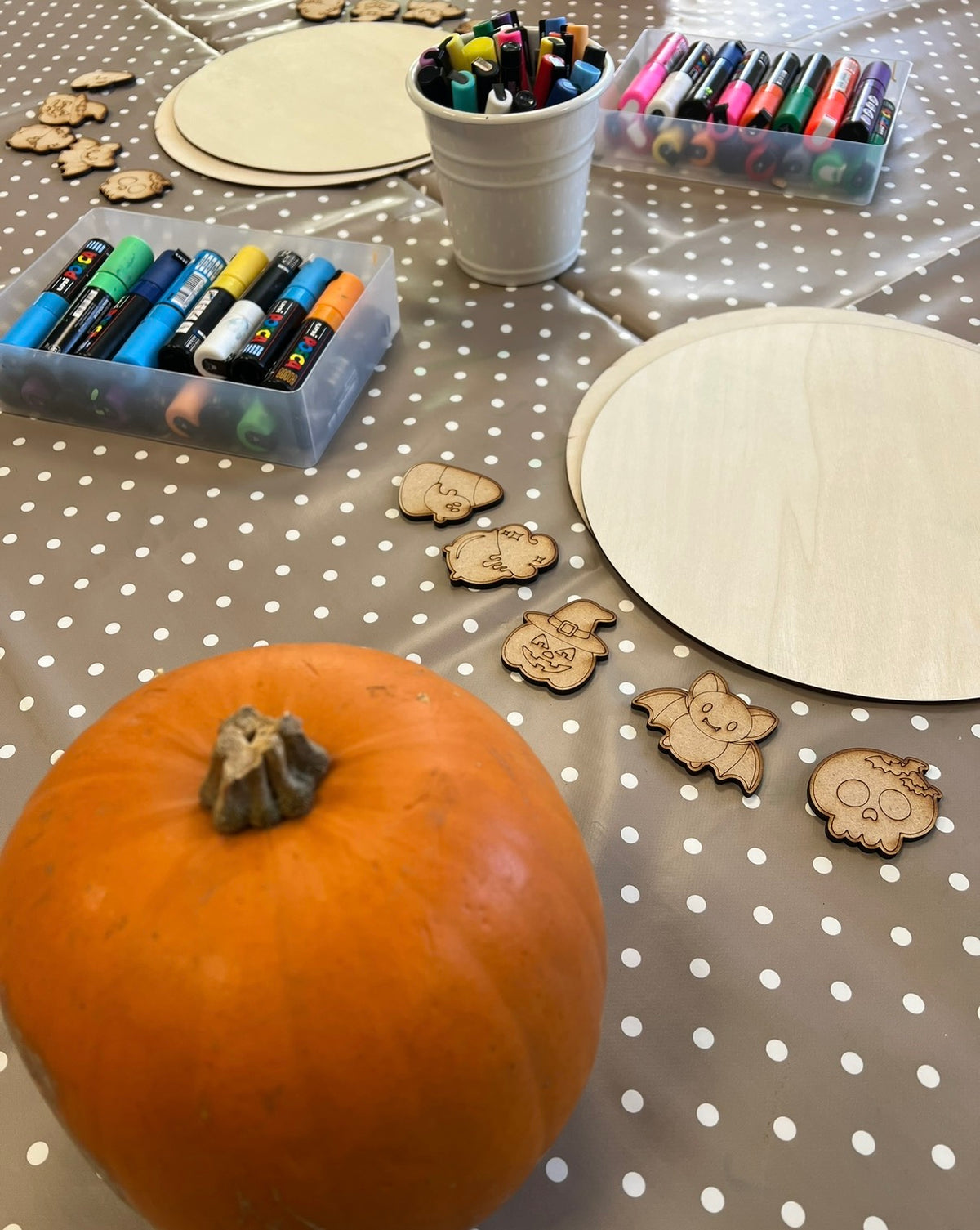 Halloween Pumkin Decorating Monday 26th October 9:30-10:30am